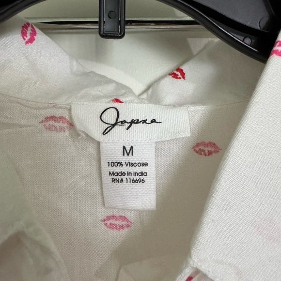Japna White and Pink and Red lips Button Down Shirt - Picture 2 of 7